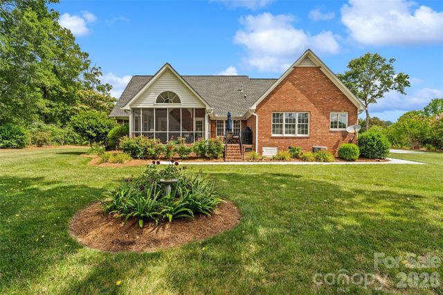 1135 Hunter Trail Court, Rock Hill, SC 29730