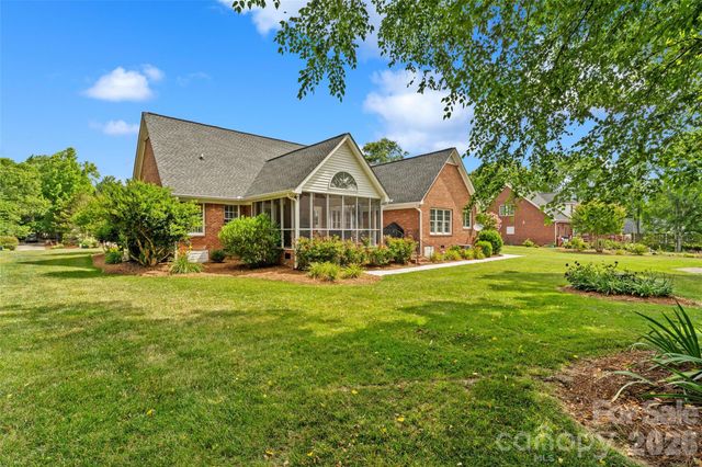 1135 Hunter Trail Court, Rock Hill, SC 29730