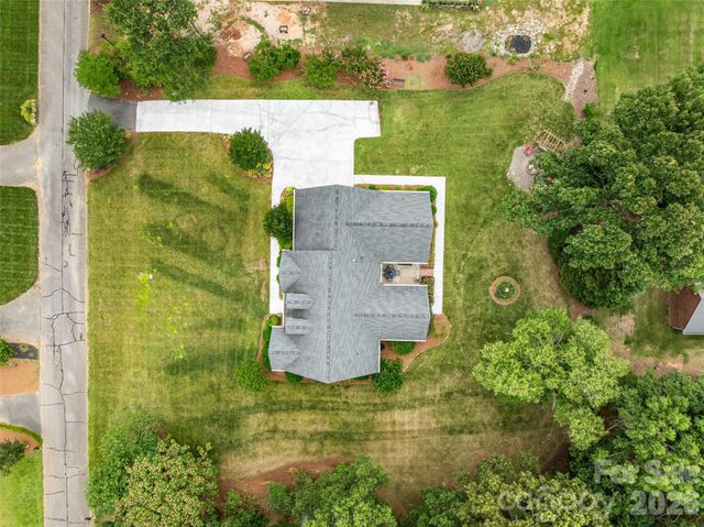 1135 Hunter Trail Court, Rock Hill, SC 29730