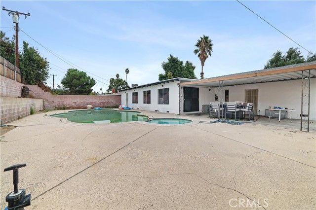 26136 23rd, Highland, CA 92346
