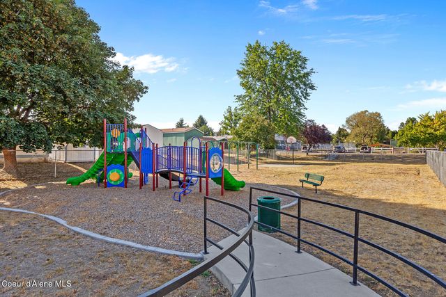 1741 W WINDSOR AVE, Coeur D'alene, ID 83815