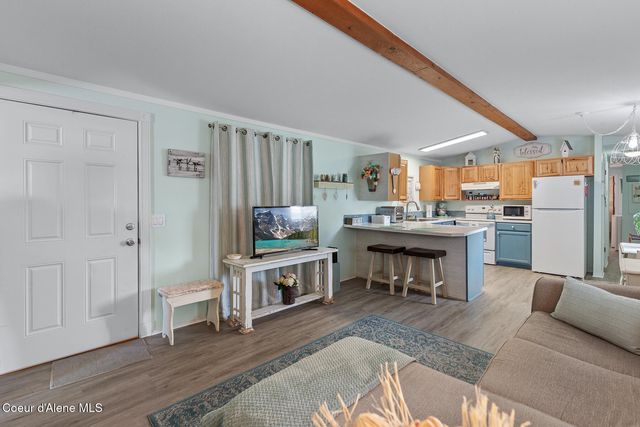 1741 W WINDSOR AVE, Coeur D'alene, ID 83815