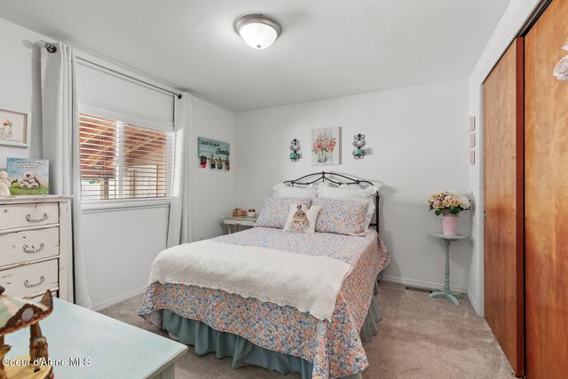 1741 W WINDSOR AVE, Coeur D'alene, ID 83815