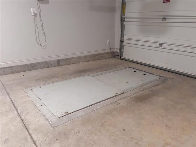 10713 Wild Horse Creek Drive, Yukon, OK 73099