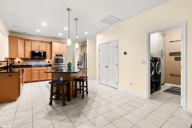 5 Neland Court, Simpsonville, SC 29681