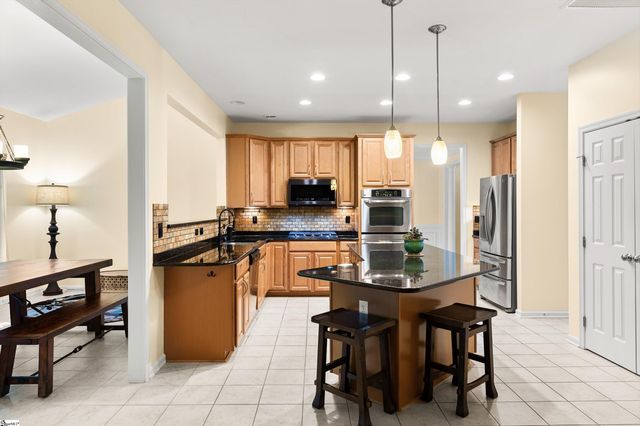 5 Neland Court, Simpsonville, SC 29681