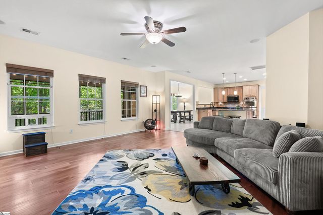 5 Neland Court, Simpsonville, SC 29681
