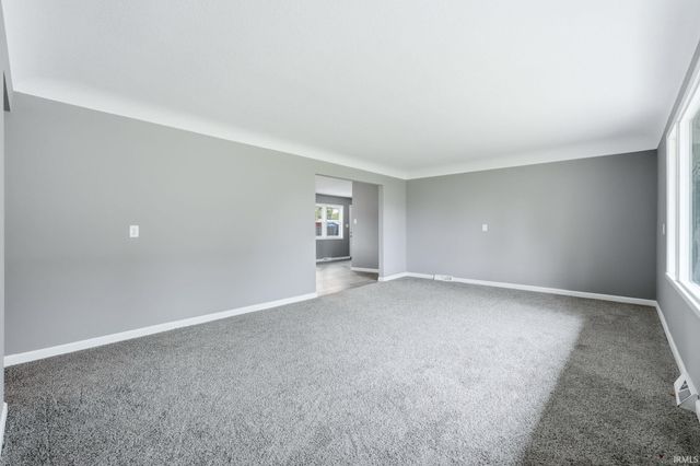 6426 Arnel Avenue, Fort Wayne, IN 46835