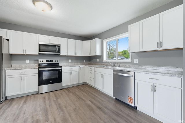 6426 Arnel Avenue, Fort Wayne, IN 46835