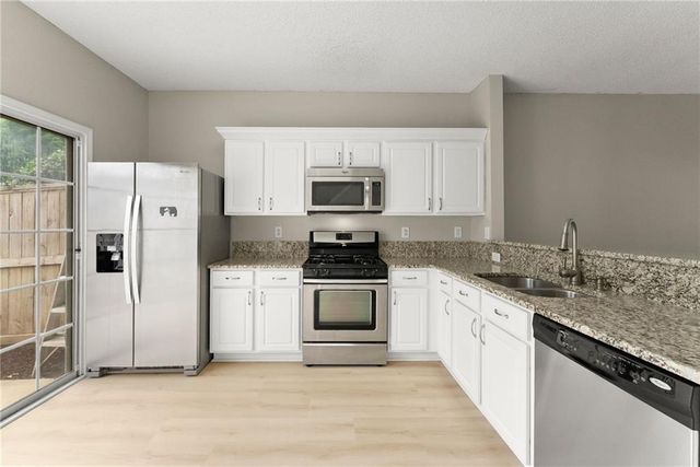 318 Devonshire Drive, Alpharetta, GA 30022