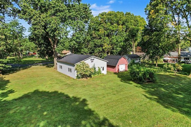 340 W Railroad Street, Centreville, MI 49032