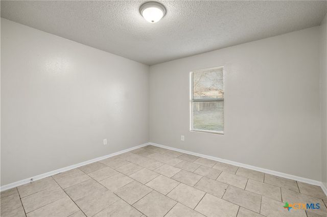 4311 Stallion Drive, Killeen, TX 76549