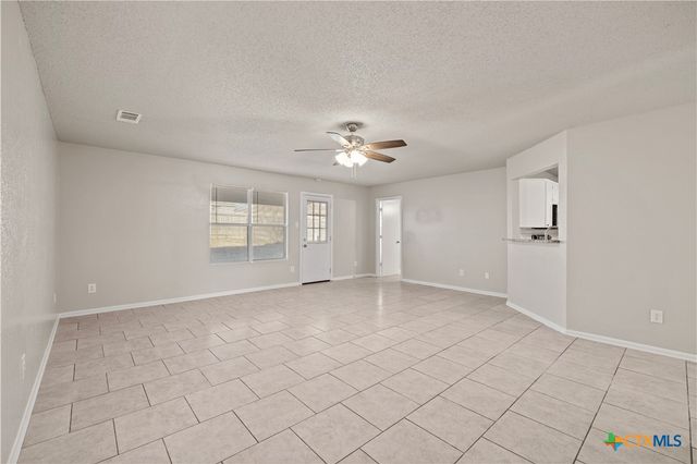 4311 Stallion Drive, Killeen, TX 76549