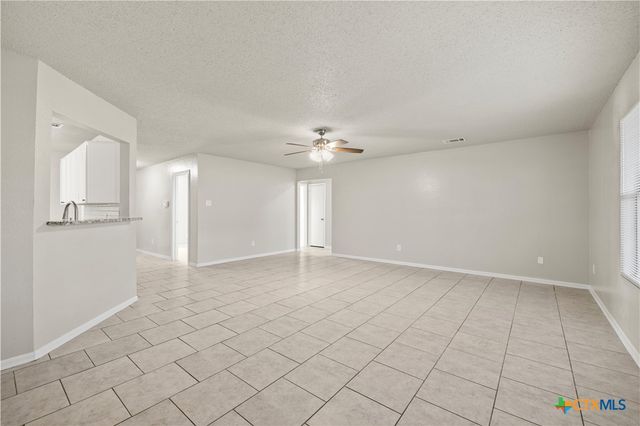 4311 Stallion Drive, Killeen, TX 76549