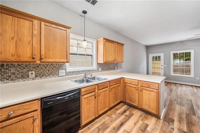 82 Brookvalley W Court, Dallas, GA 30157