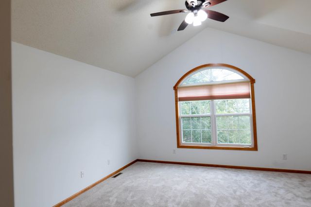 10008 Iris Lane, Eden Prairie, MN 55347