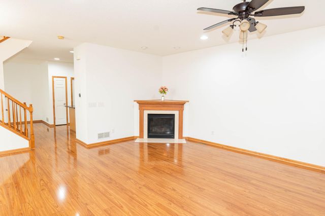 10008 Iris Lane, Eden Prairie, MN 55347