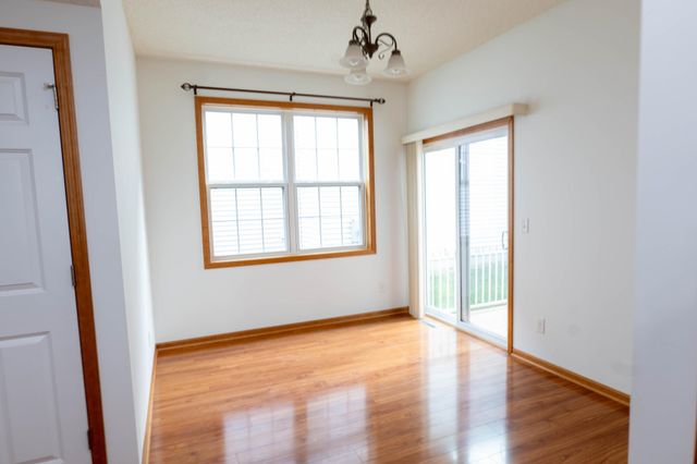 10008 Iris Lane, Eden Prairie, MN 55347