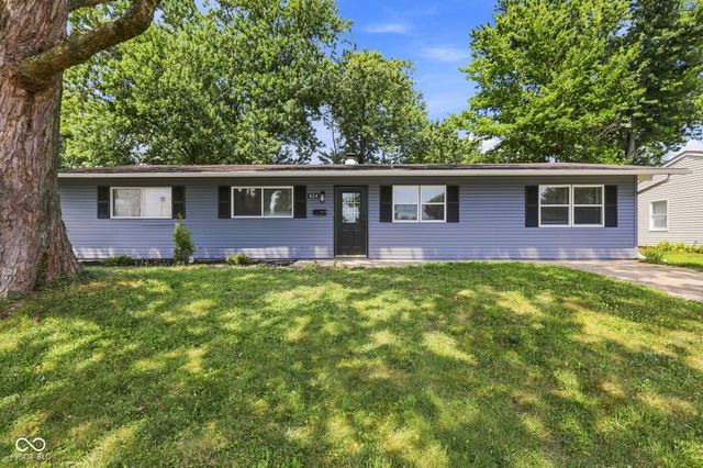 824 Longfellow Lane, Plainfield, IN 46168