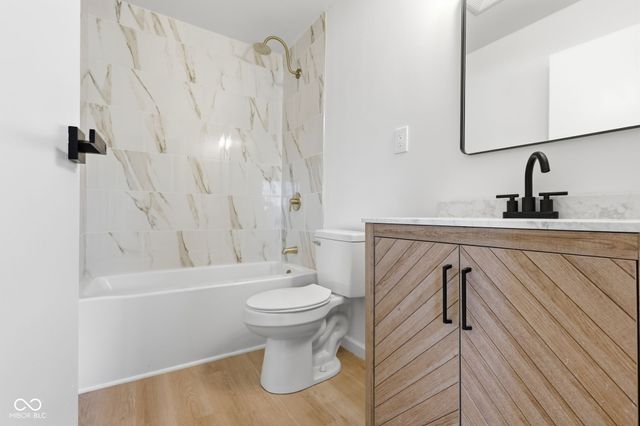 824 Longfellow Lane, Plainfield, IN 46168
