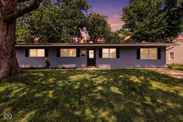 824 Longfellow Lane, Plainfield, IN 46168