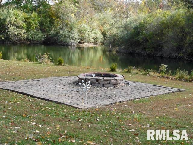 16279 E CHEROKEE Road, Cuba, IL 61427