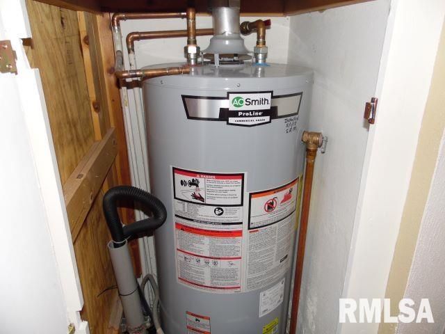 16279 E CHEROKEE Road, Cuba, IL 61427