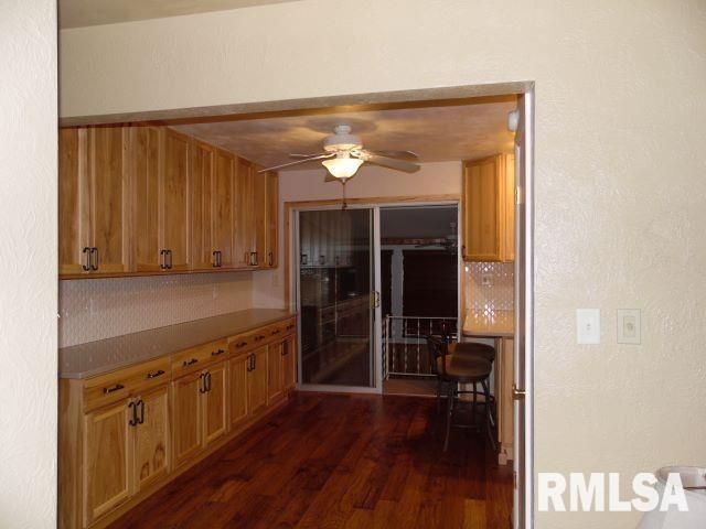 16279 E CHEROKEE Road, Cuba, IL 61427