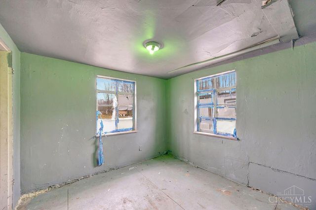 2575 Airport Road, Bethel, OH 45106