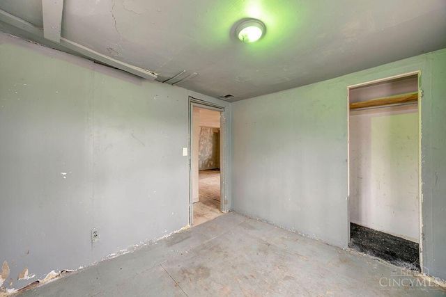 2575 Airport Road, Bethel, OH 45106