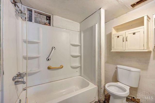 2575 Airport Road, Bethel, OH 45106