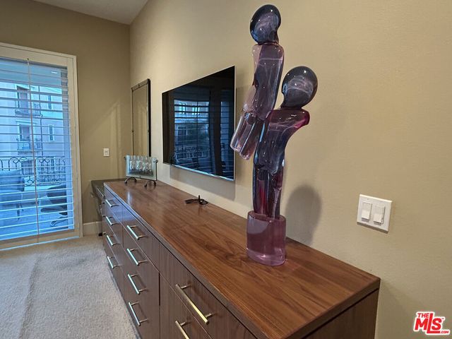 23500 Park Sorrento C33, Calabasas, CA 91302