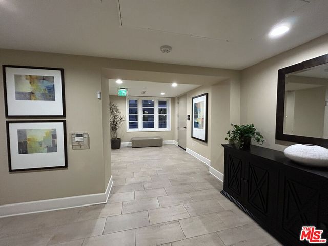 23500 Park Sorrento C33, Calabasas, CA 91302