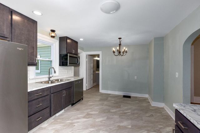 209 E Chapin Street, Cadillac, MI 49601