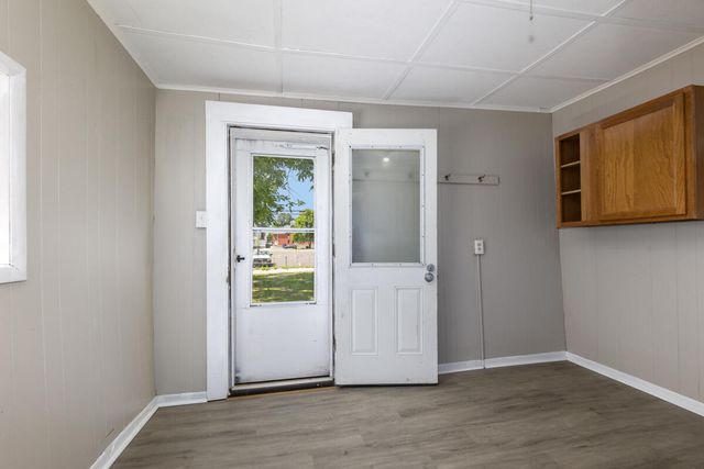 209 E Chapin Street, Cadillac, MI 49601