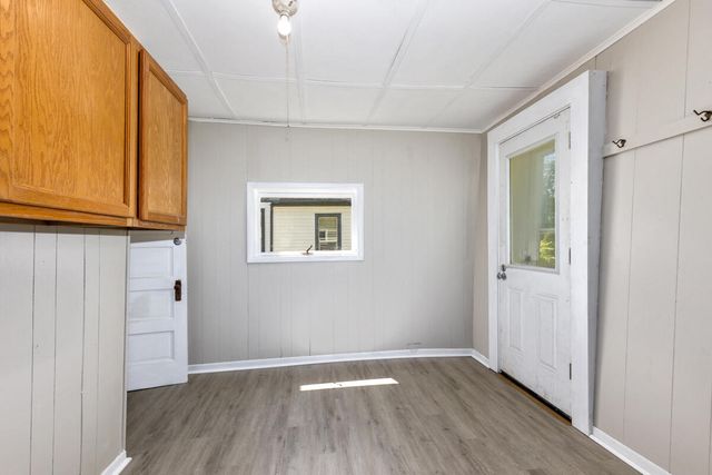 209 E Chapin Street, Cadillac, MI 49601