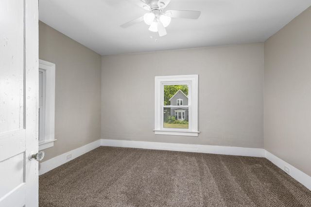 209 E Chapin Street, Cadillac, MI 49601