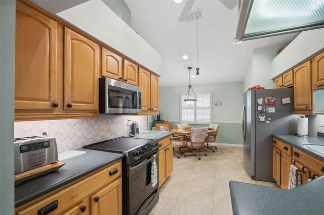 11075 HEATHROW AVENUE, Spring Hill, FL 34609