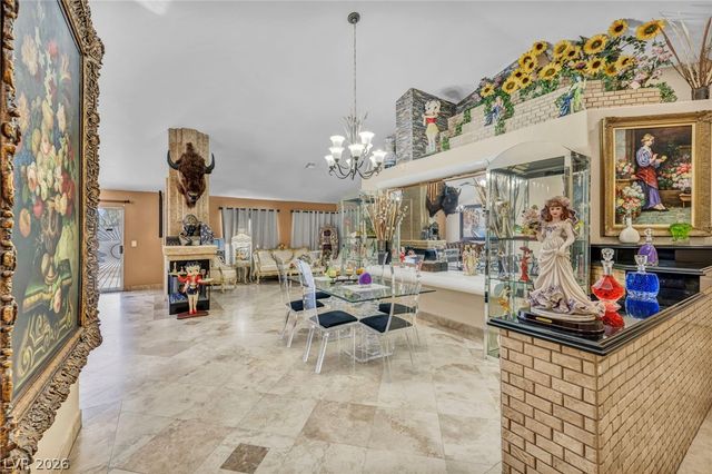 1111 North Christy Lane, Las Vegas, NV 89110