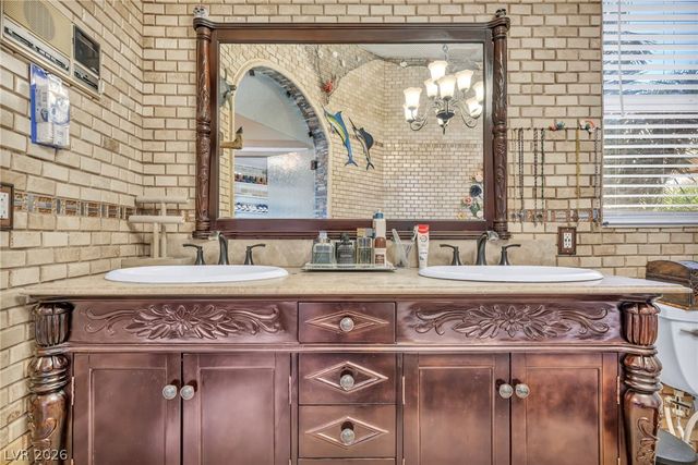 1111 North Christy Lane, Las Vegas, NV 89110