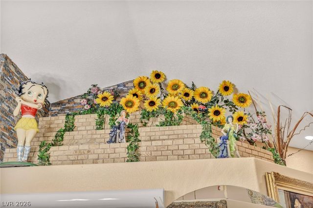 1111 North Christy Lane, Las Vegas, NV 89110
