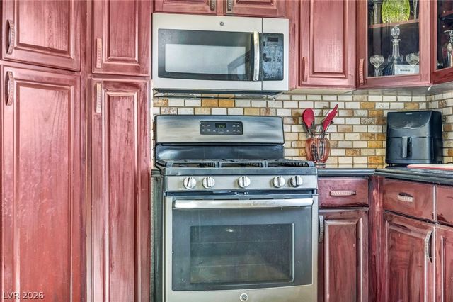 1111 North Christy Lane, Las Vegas, NV 89110