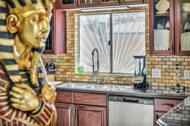 1111 North Christy Lane, Las Vegas, NV 89110