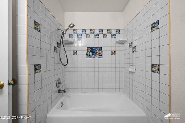 9080 Ashley Circle, Anchorage, AK 99502