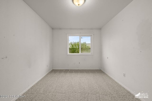 9080 Ashley Circle, Anchorage, AK 99502