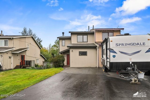9080 Ashley Circle, Anchorage, AK 99502