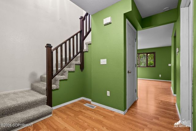 9080 Ashley Circle, Anchorage, AK 99502