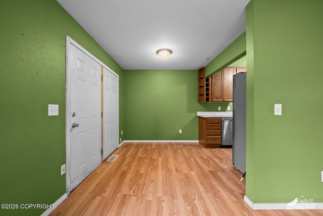 9080 Ashley Circle, Anchorage, AK 99502