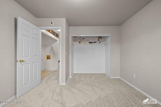 9080 Ashley Circle, Anchorage, AK 99502