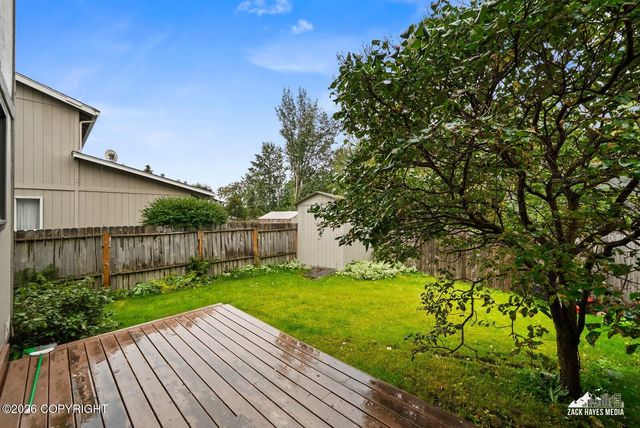 9080 Ashley Circle, Anchorage, AK 99502